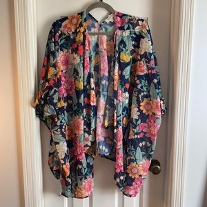 UMGEE Floral Wrap